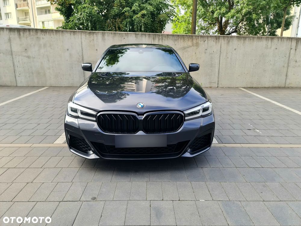 BMW Seria 5 520d xDrive M Sport sport - 2