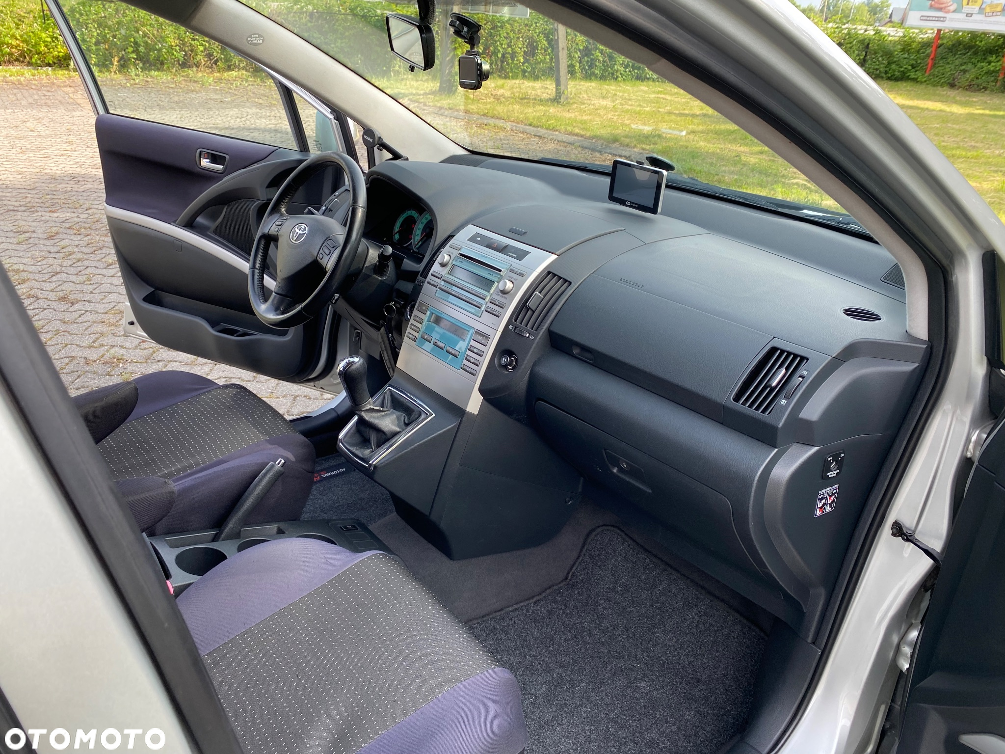 Toyota Corolla Verso 1.8 Sol 7os - 22