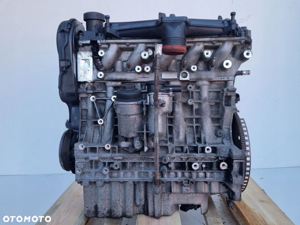 SILNIK Volvo XC70 II 2.4 D D5 DIESEL 185KM pali D5244T D5244T4 - 4