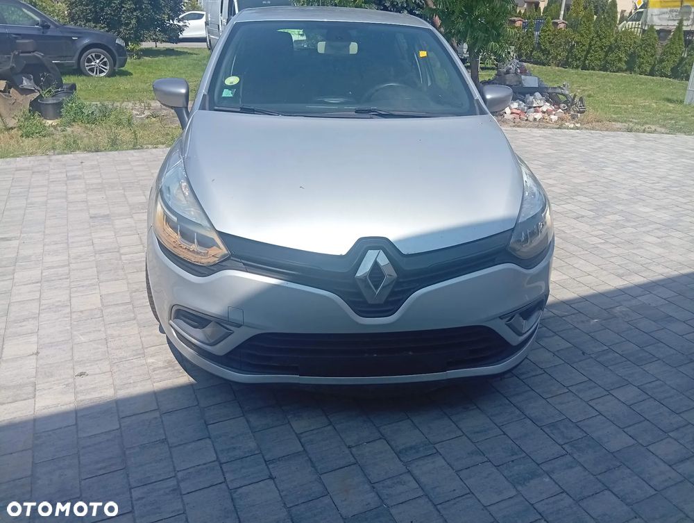 Renault Clio dCi 90 Limited - 4
