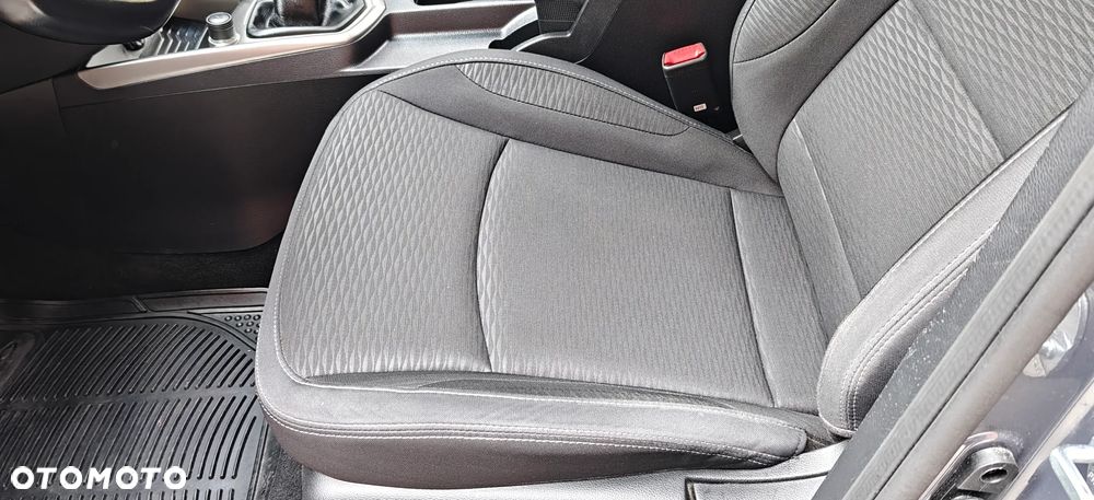 SsangYong/KGM Tivoli e-XGi 160 2WD Sapphire - 27