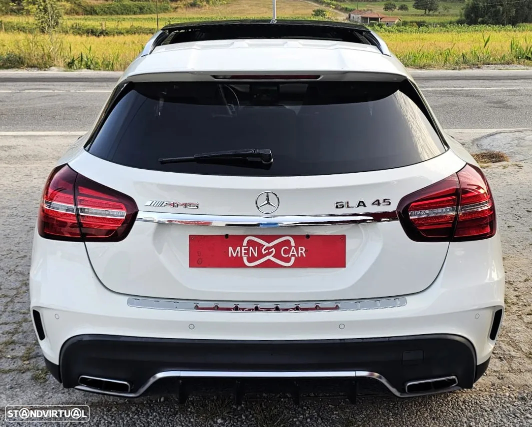 Mercedes-Benz GLA 45 AMG 4Matic Speedshift 7G-DCT - 21