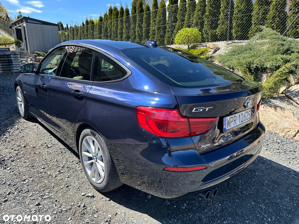BMW Seria 3 320d xDrive Sport Line - 3