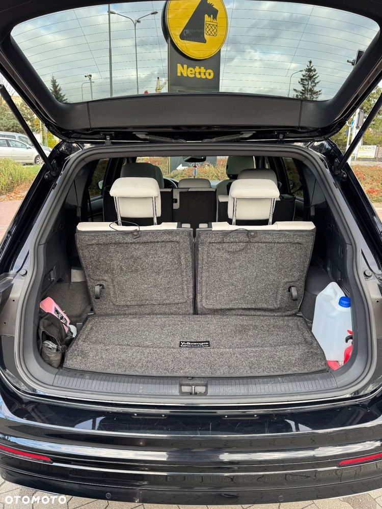 Volkswagen Tiguan - 22