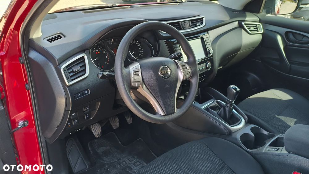 Nissan Qashqai 1.6 DIG-T N-Connecta - 9
