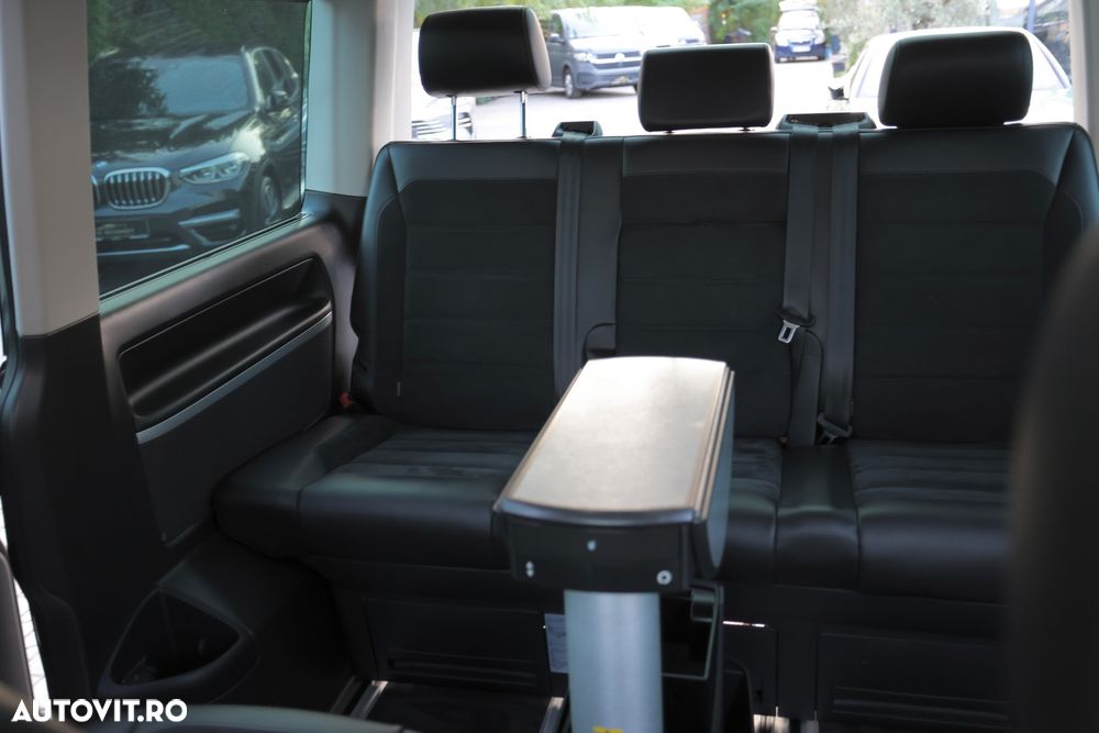 Volkswagen Multivan - 27