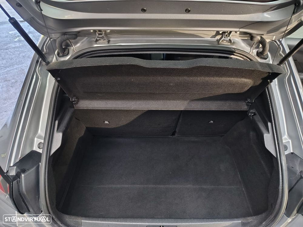 Peugeot e-208 50 kWh Allure Pack - 15