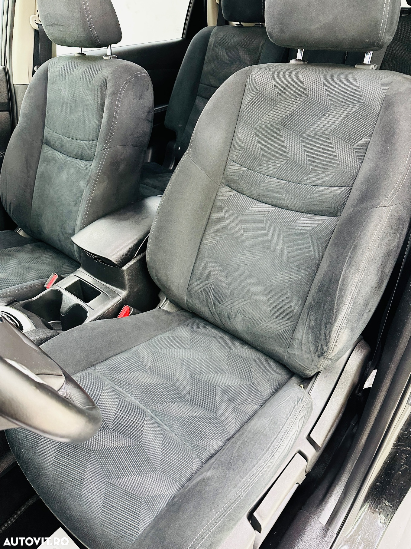 Nissan X-Trail - 19