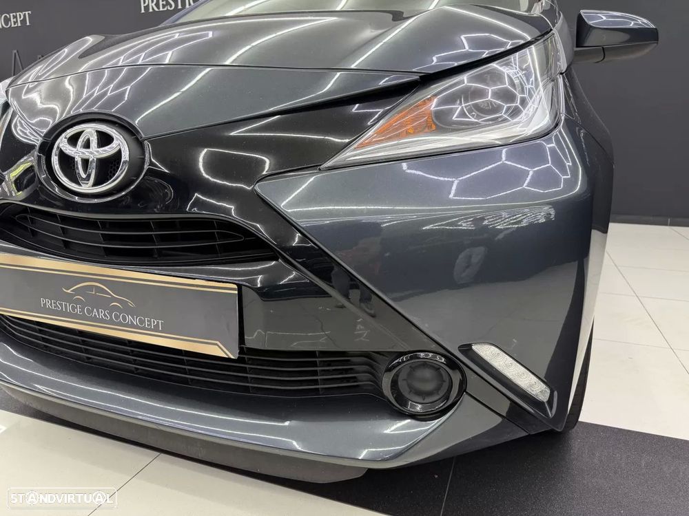 Toyota Aygo 1.0 X-Play+AC - 11