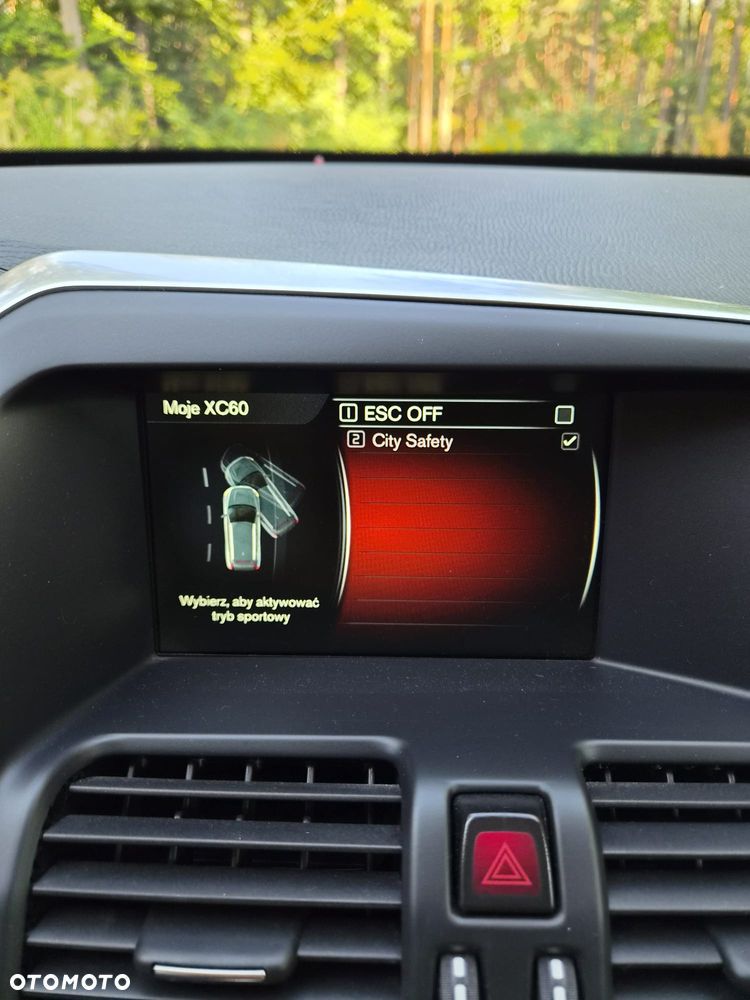 Volvo XC 60 T6 Drive-E Momentum - 26
