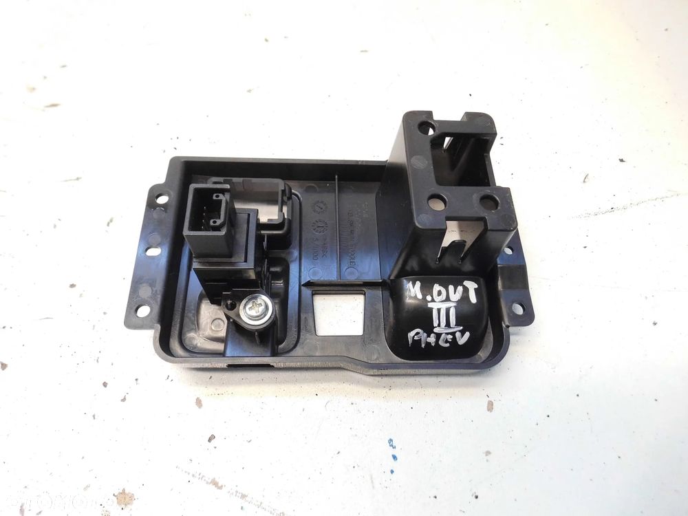 PANEL WŁĄCZNIK PRZEŁĄCZNIK REGULACJI TWIN MOTOR 4WD MITSUBISHI OUTLANDER III LIFT 2.4 PHEV 2020r. ORYGINAŁ - 4