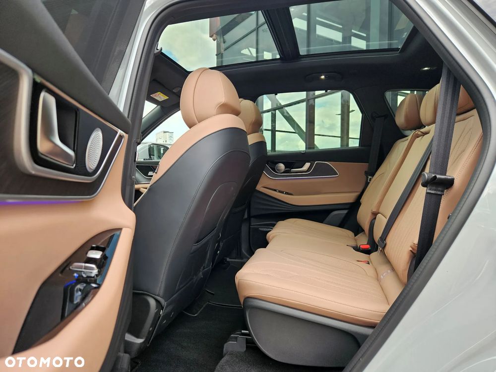 Chery Tiggo 9 - 11