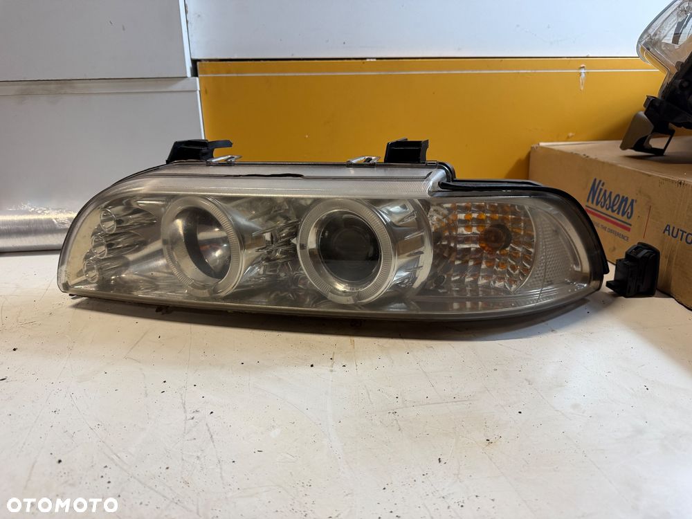 Lampy przód przednie Bmw e39 ringi , ledy. Soczewka - 4