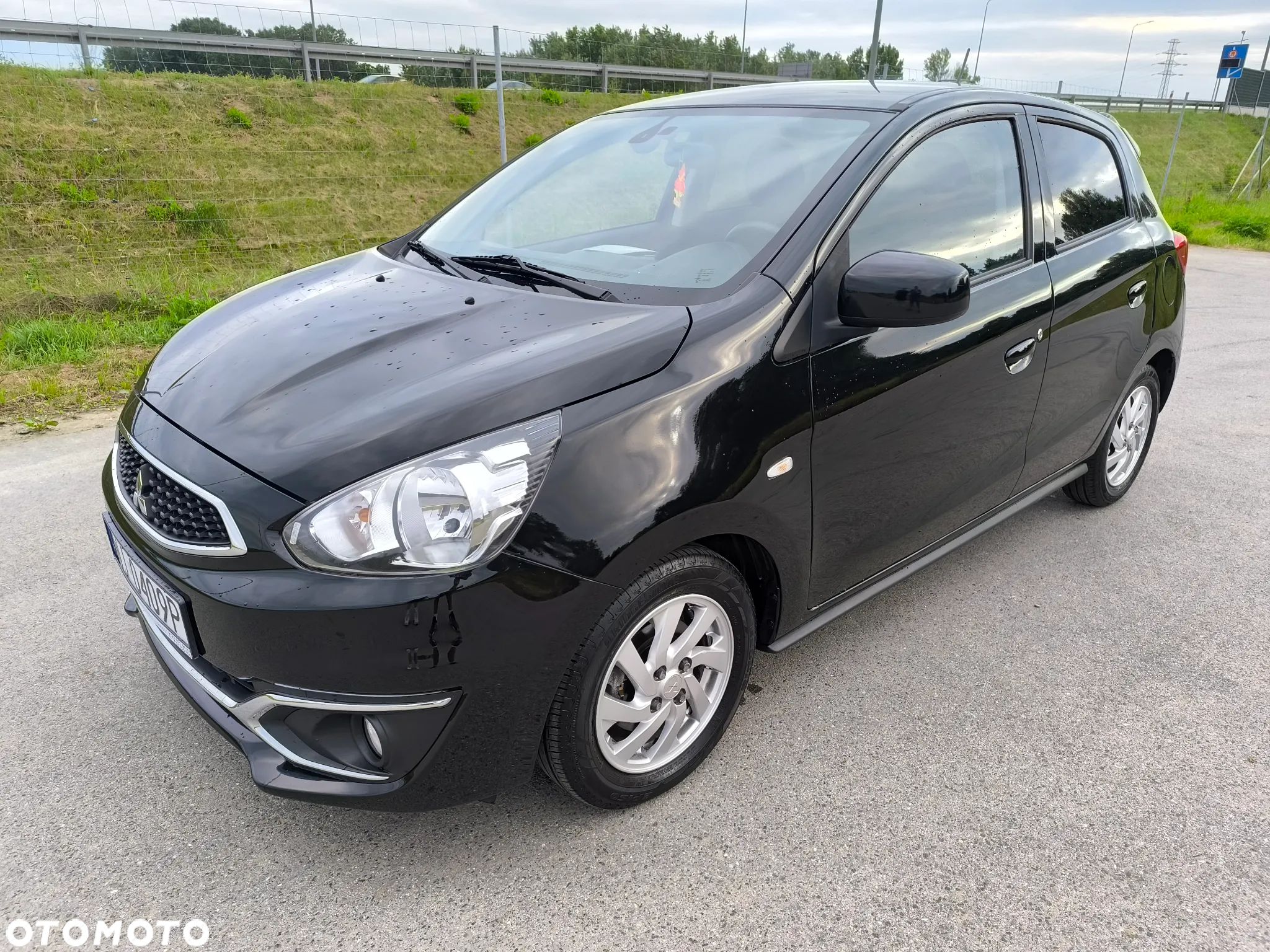 Mitsubishi Space Star 1.2 AS&G Invite - 1
