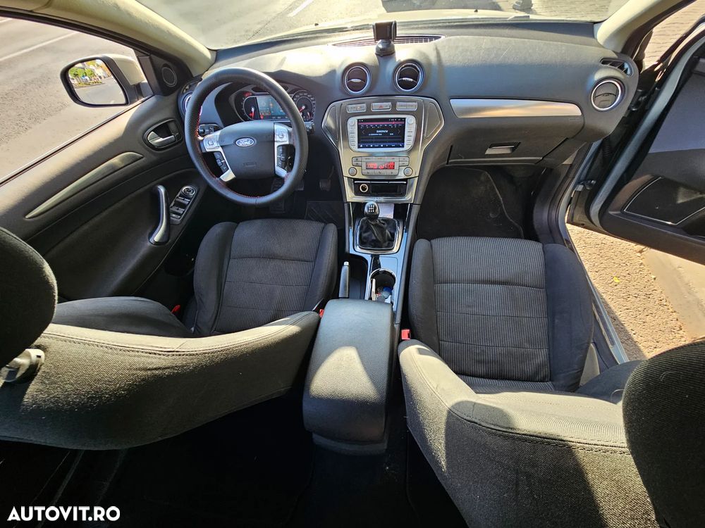 Ford Mondeo - 6