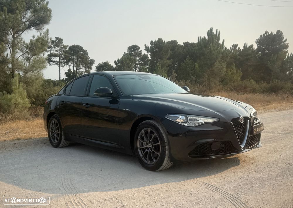 Alfa Romeo Giulia 2.2 D Super AT8 - 11