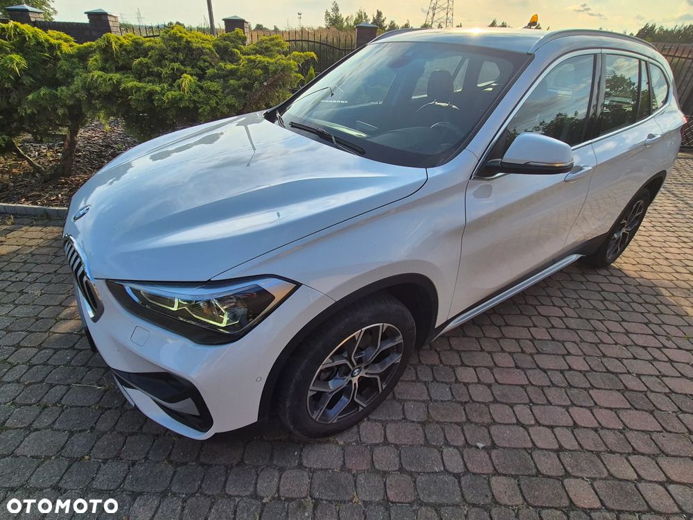 BMW X1 sDrive18d Advantage sport - 4
