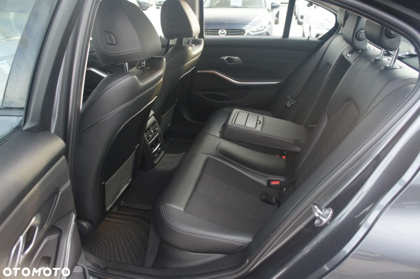 BMW Seria 3 - 17