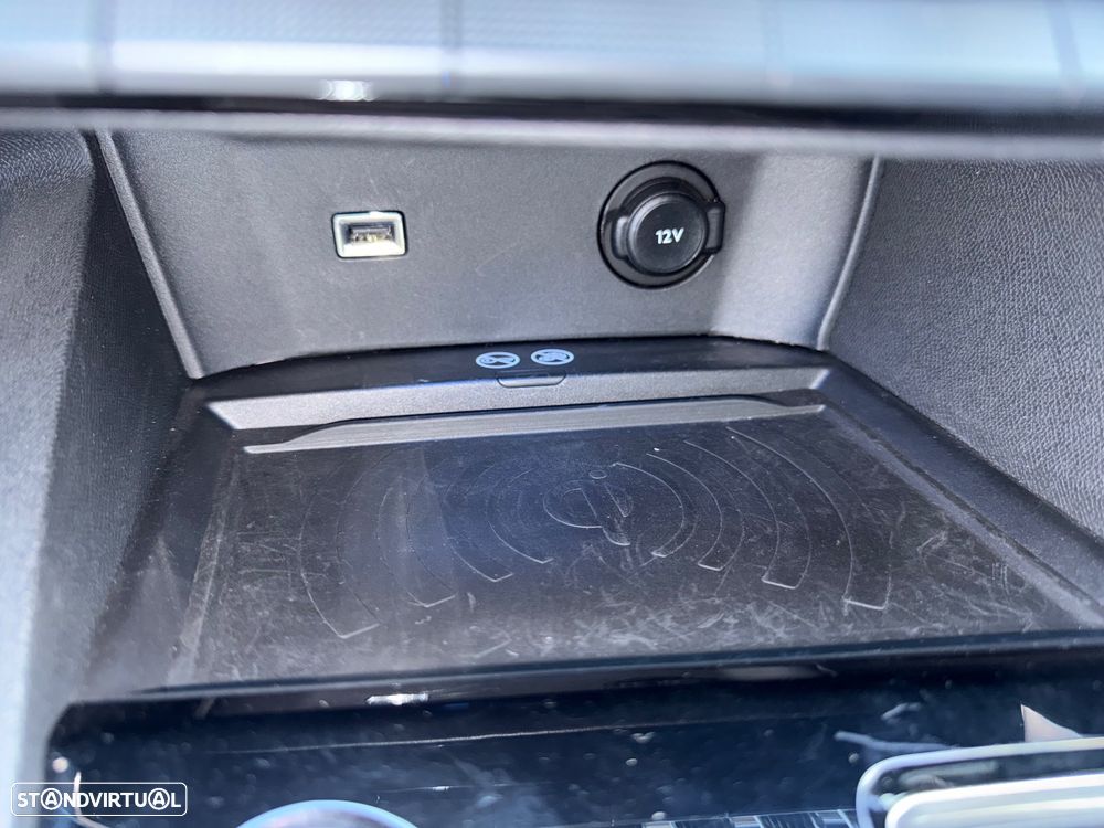 Peugeot 3008 BlueHDi 130 Stop & Start EAT8 GT Pack - 34