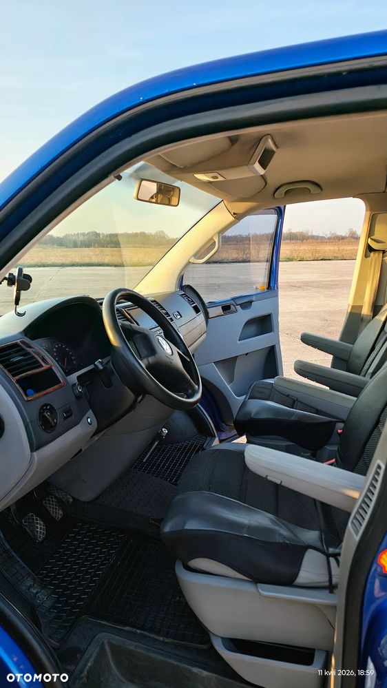 Volkswagen Transporter L2 - 12