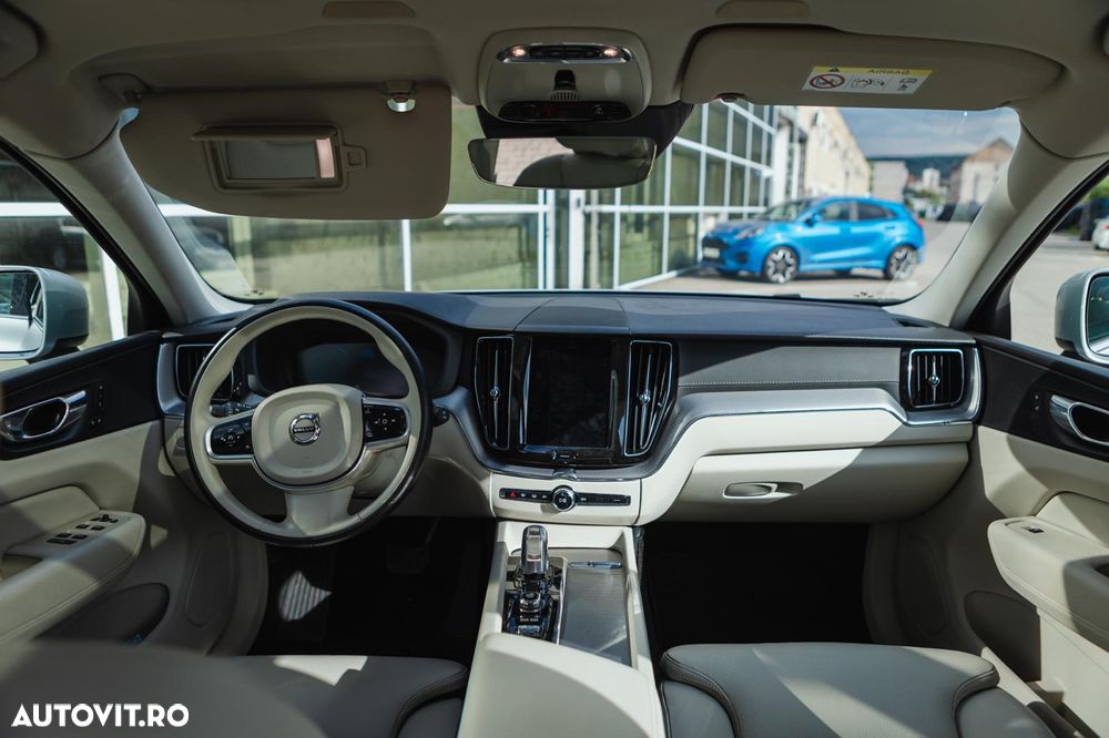 Volvo XC 60 - 18
