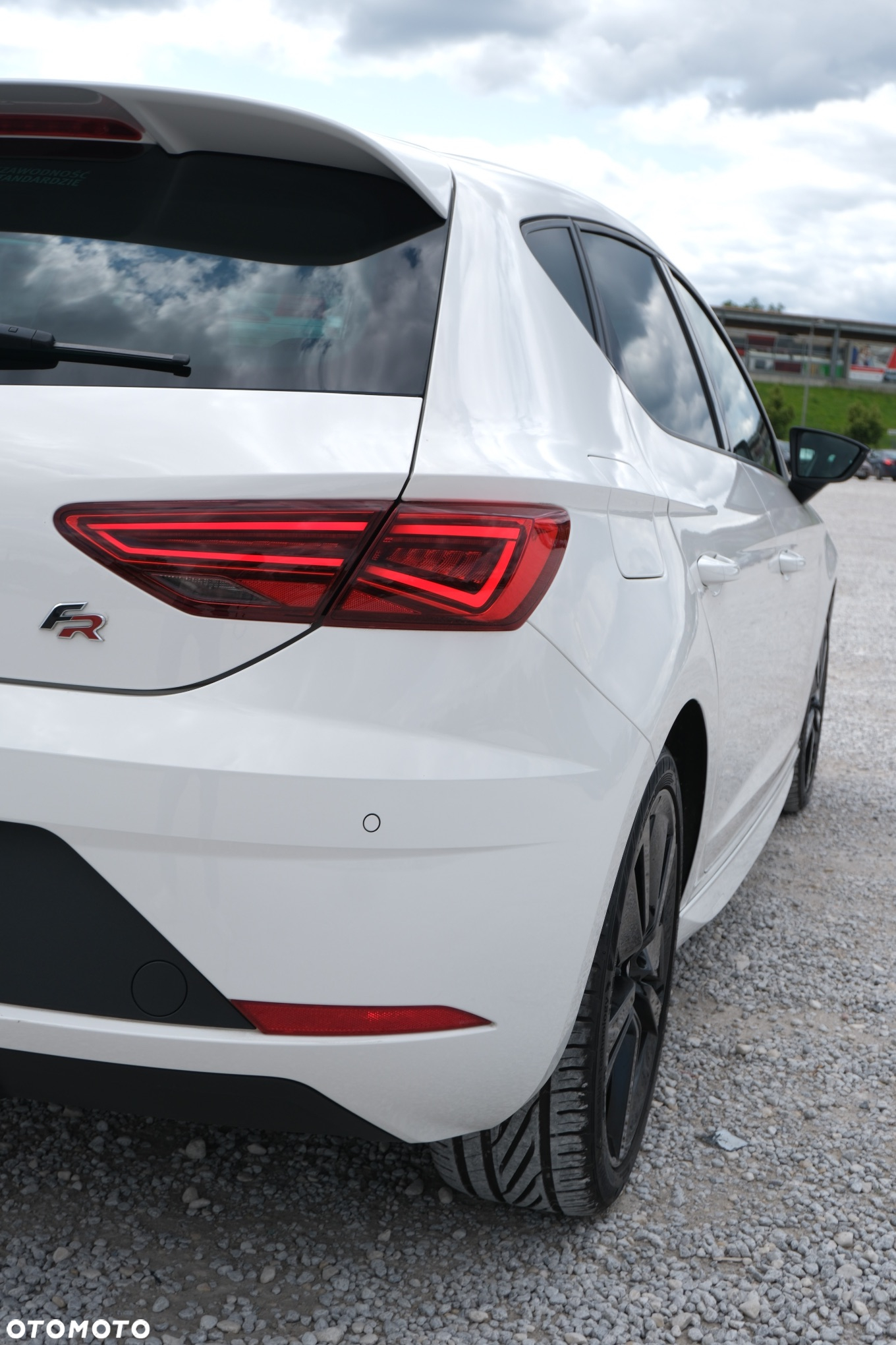 Seat Leon 1.4 EcoTSI FR Black S&S DSG - 11