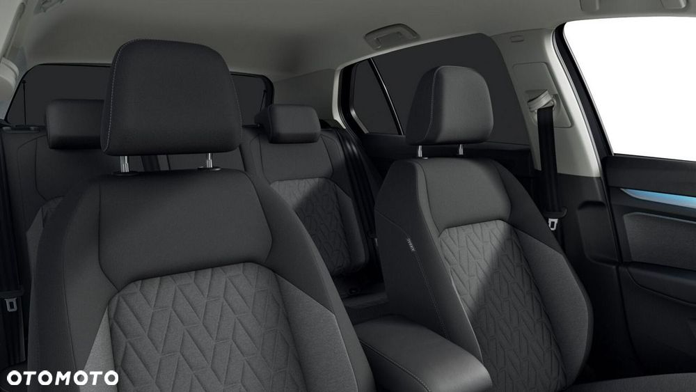 Volkswagen Golf - 11