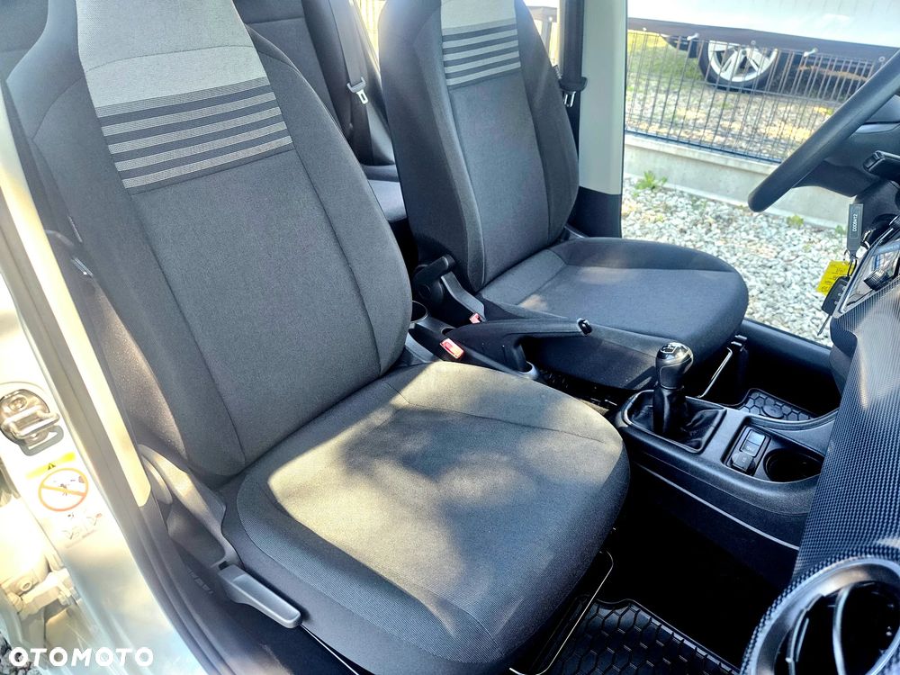 Volkswagen up! 1.0 White Style - 23