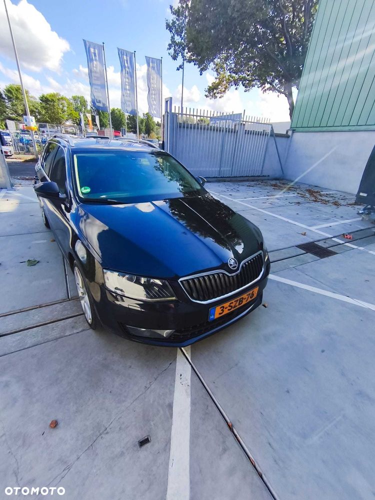 Skoda Octavia - 1