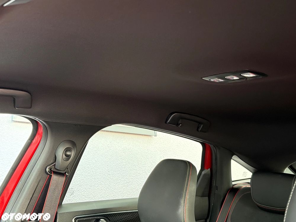 Renault Arkana TCe Mild Hybrid 160 EDC R.S LINE - 14