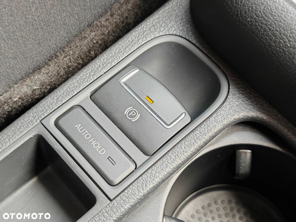 Volkswagen Tiguan - 27