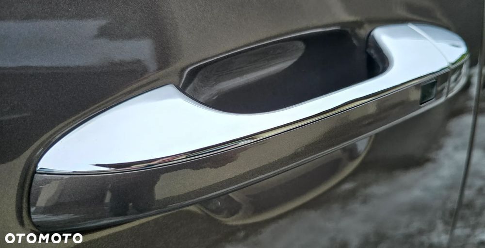 Kia Sportage 1.6 GDI L Business Line Plus 2WD - 38