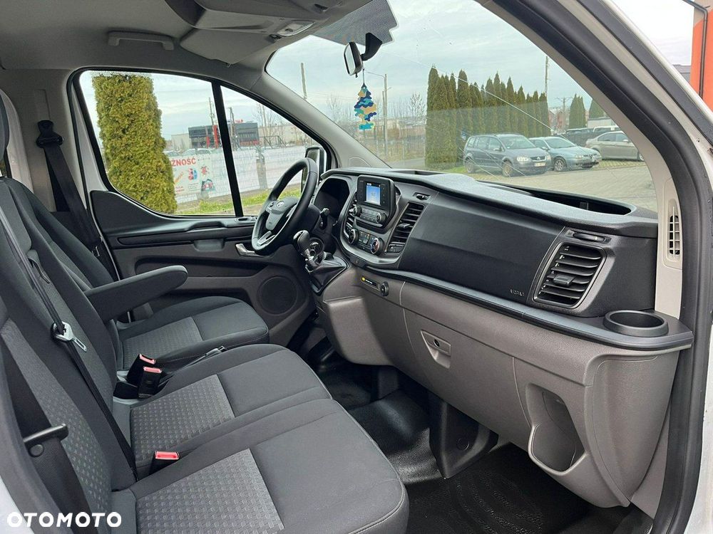 Ford Transit Custom - 12