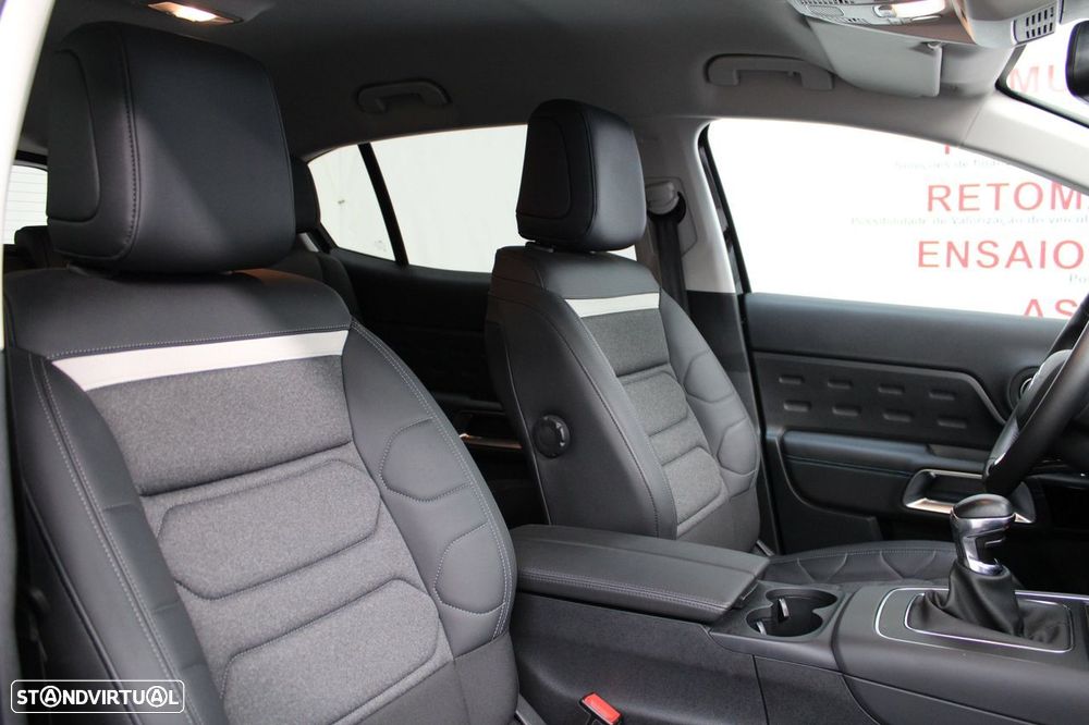 Citroën C5 Aircross 1.2 PureTech Plus - 17