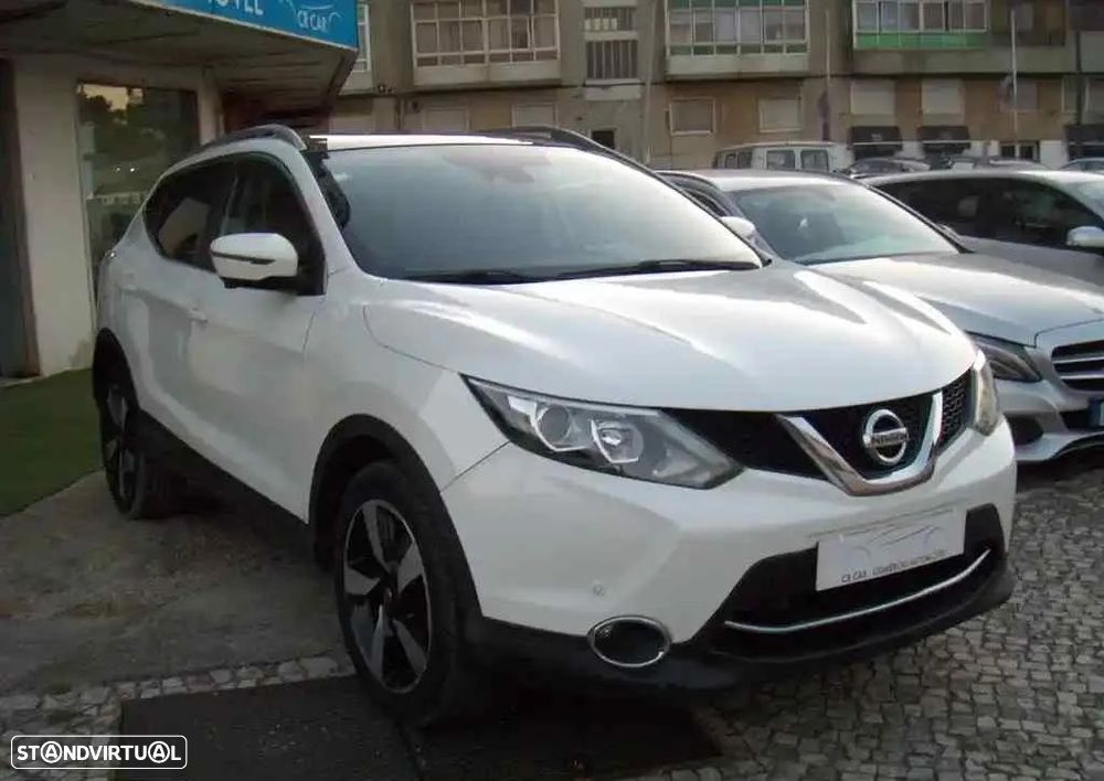 Nissan Qashqai 1.5 dCi Tekna Premium - 4