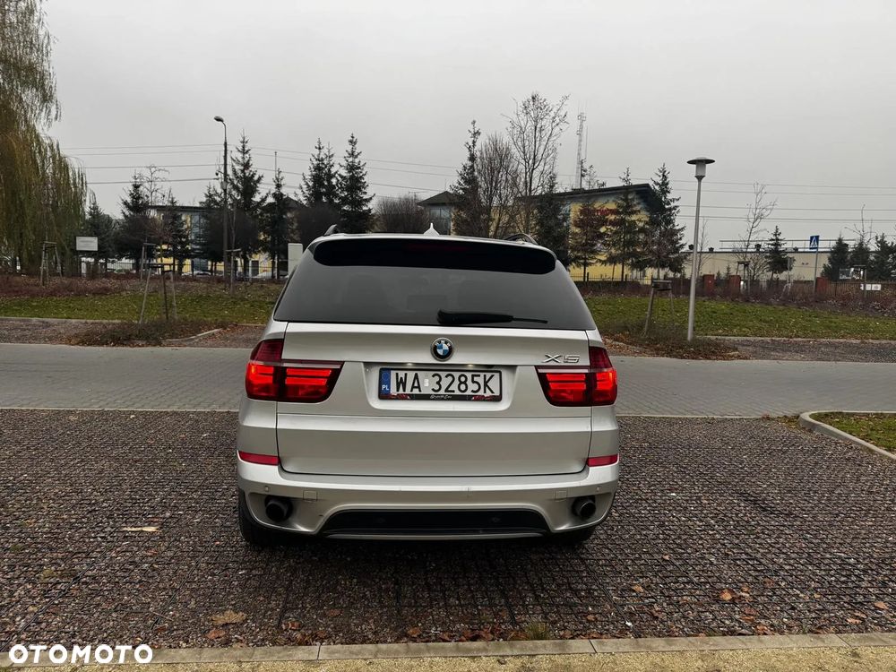 BMW X5 xDrive35i Edition Exclusive - 4