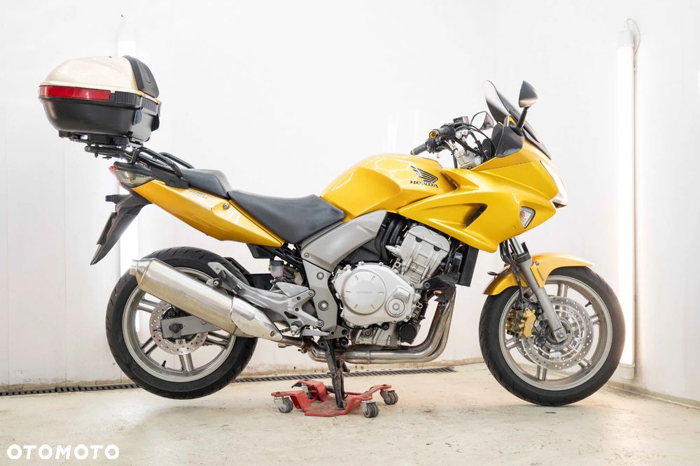 Honda CBF - 5
