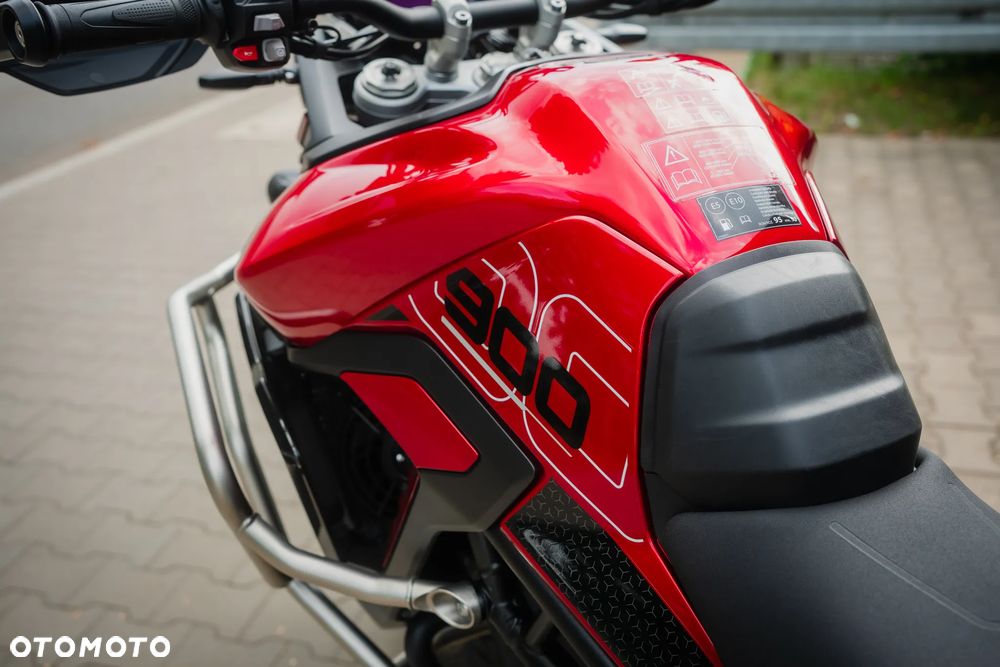 Triumph Tiger - 10