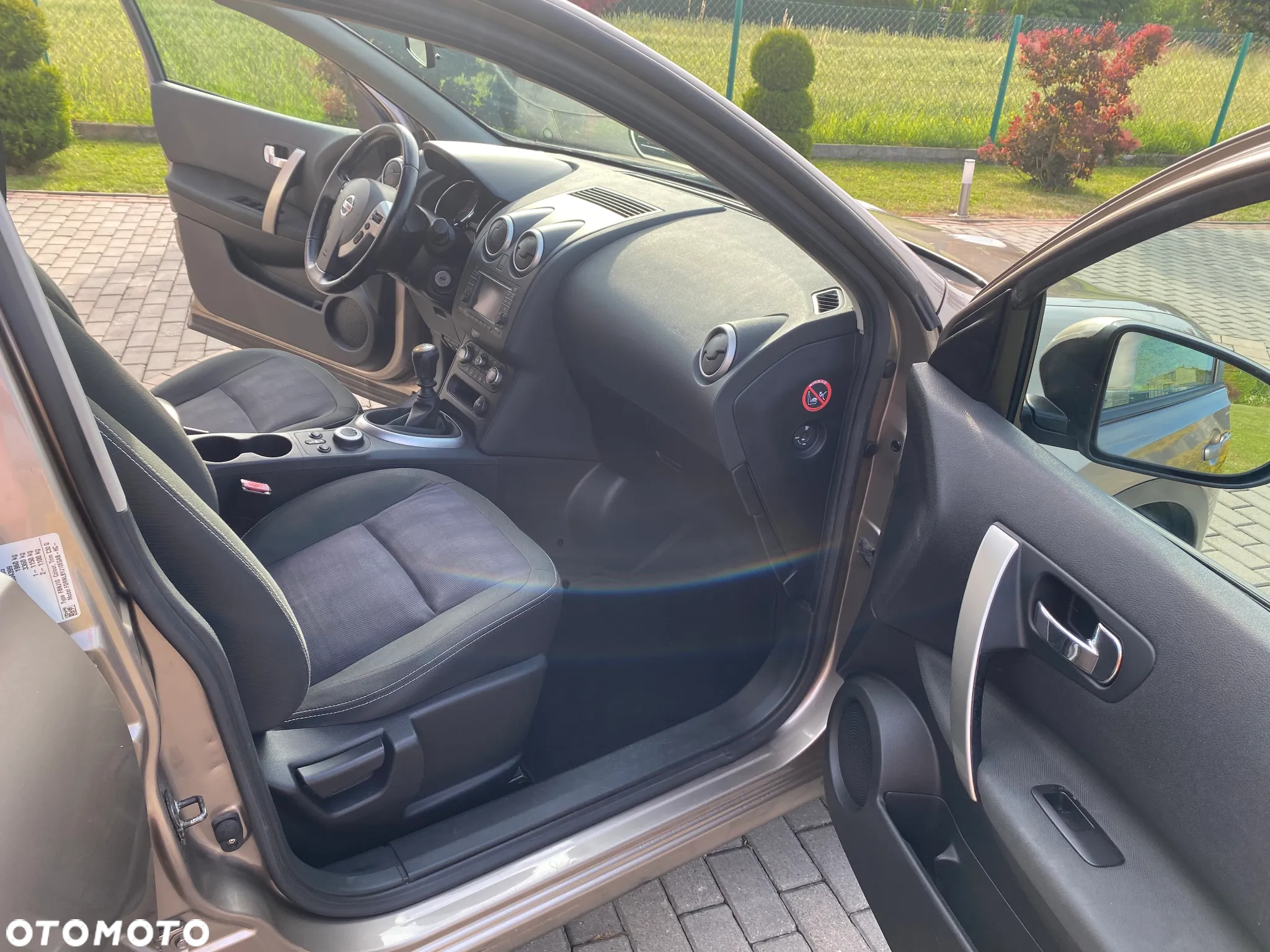 Nissan Qashqai 2.0 4x4 tekna - 16