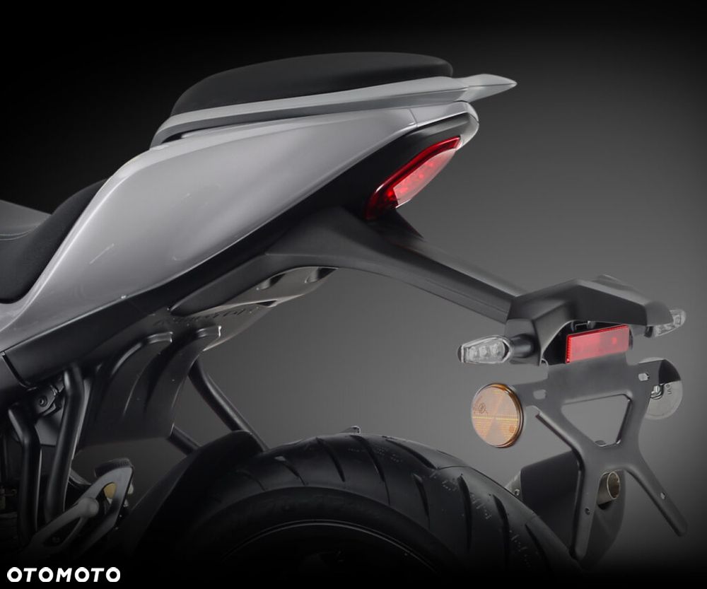 QJMOTOR SRK 125S - 13