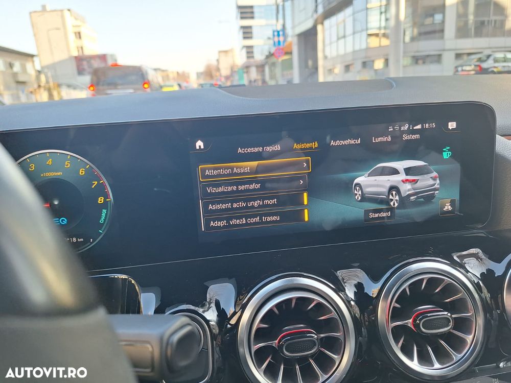 Mercedes-Benz GLA 250 e - 19