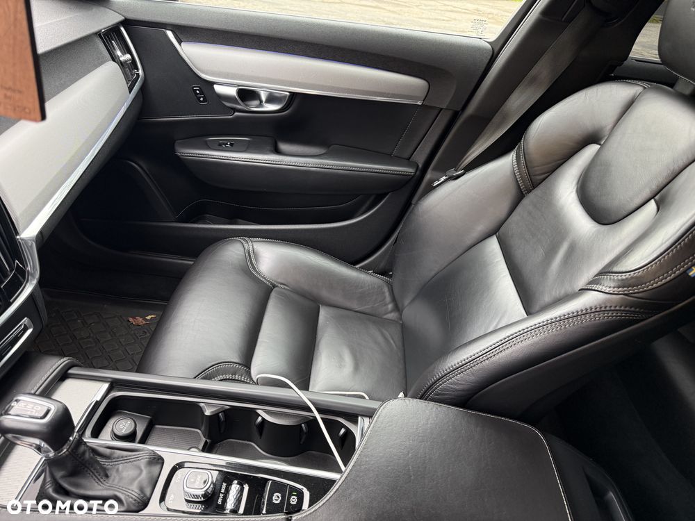 Volvo S90 D4 Inscription - 19