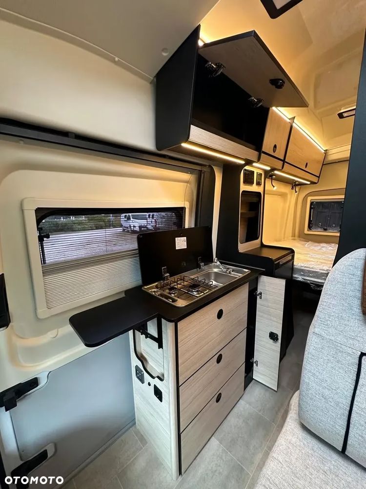 Rimor RIMORVAN 238 | Nowy, fabrycznie 100% wyposażony | model 2026 | Automat 165 KM, 4 osobowy - 10