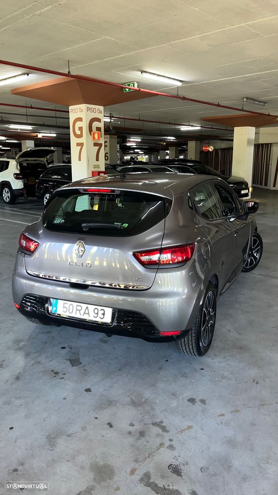 Renault Clio 1.5 dCi Dynamique S - 2