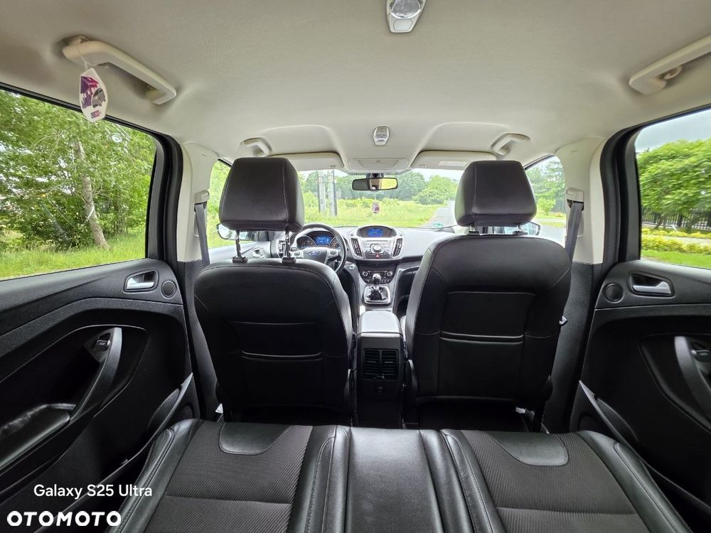 Ford Kuga 2.0 TDCi 4x4 Individual - 35