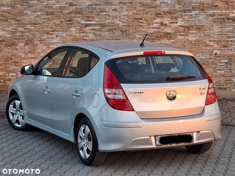 Hyundai i30 1.4 FIFA WM Edition - 18