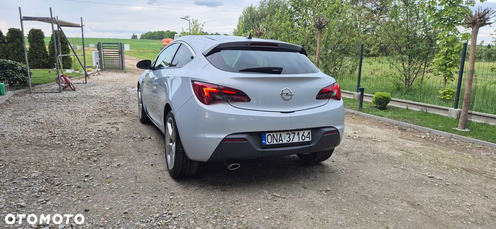 Opel Astra - 8