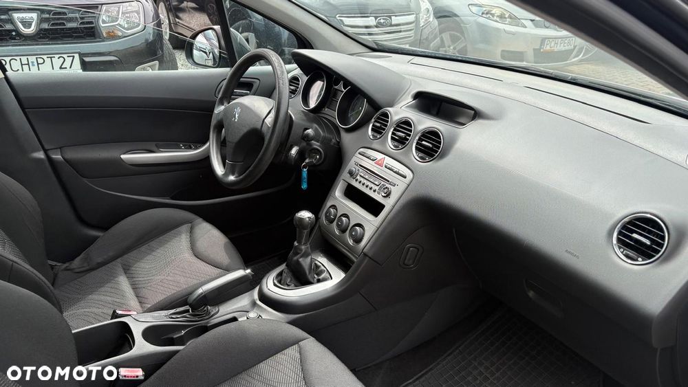 Peugeot 308 120 VTi Style - 6
