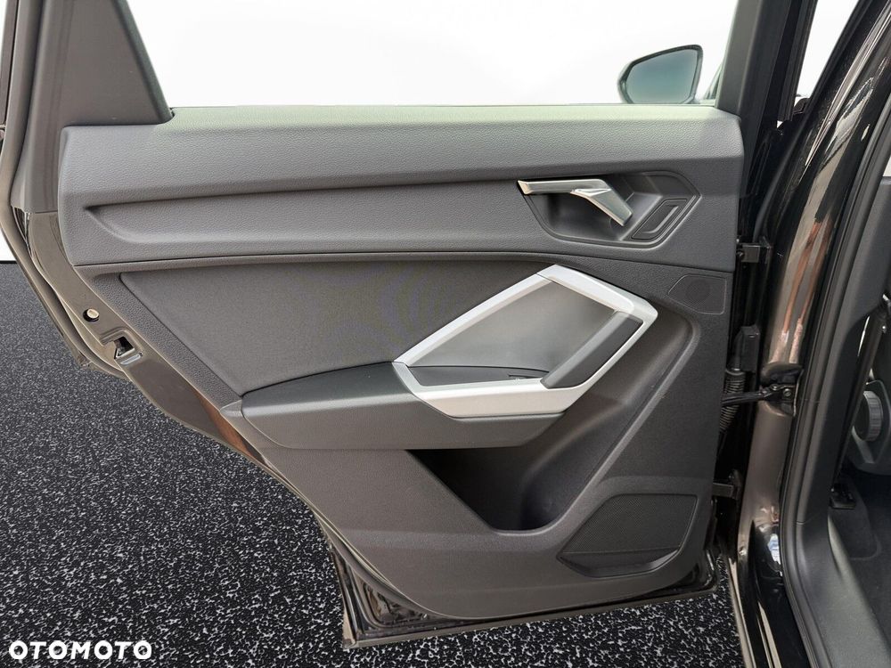 Audi Q3 - 29