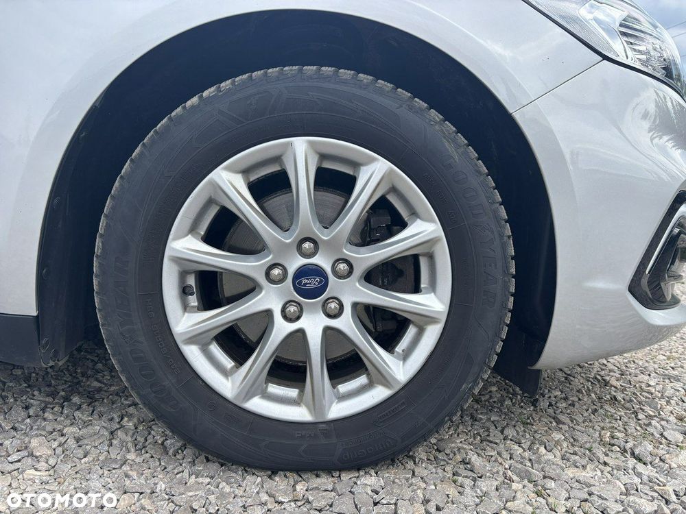 Ford Mondeo - 16
